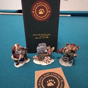 Holiday Figurine Set - Multicolor